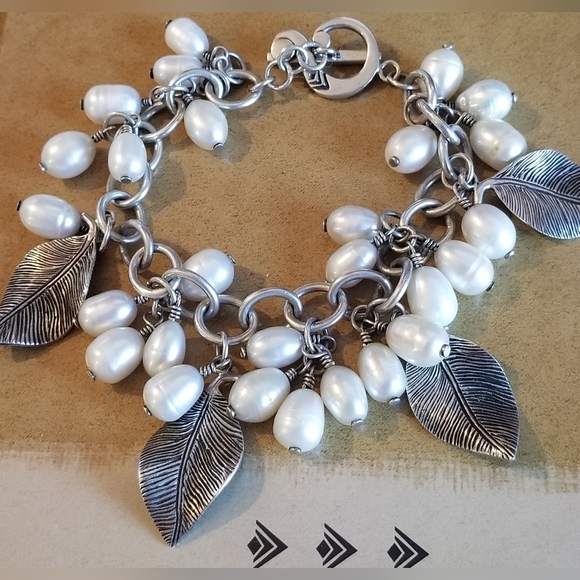 Silpada Sterling Silver & Pearl Cha Cha Bracelet - Picture 10 of 11